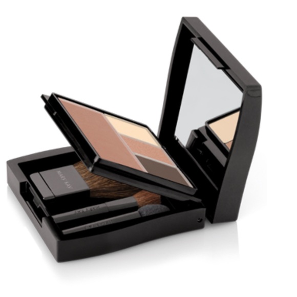 Mary Kay Compact Mini - Picture 2 of 3